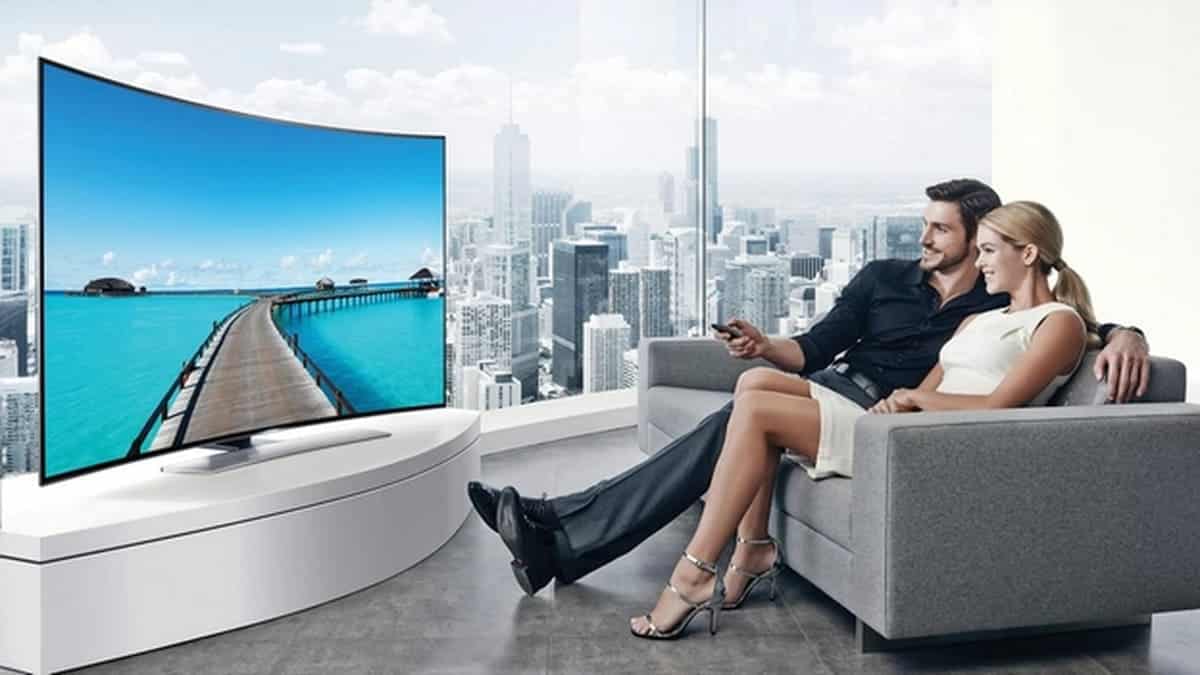 Cómo Elegir el Tamaño Ideal del Televisor según la Distancia desde el Sofá